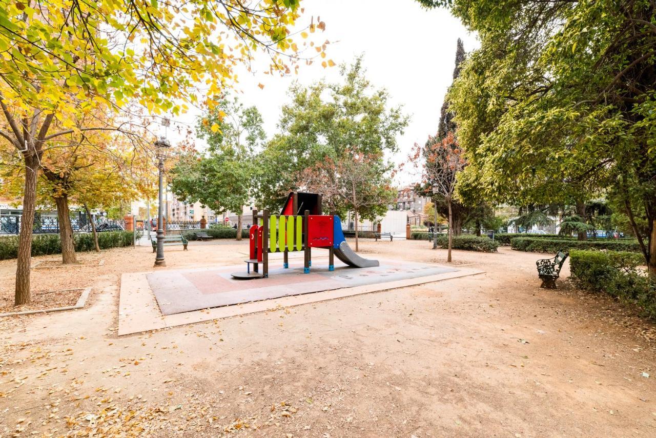 Piso Junto A Parque De Las Ciencias En Гранада Экстерьер фото
